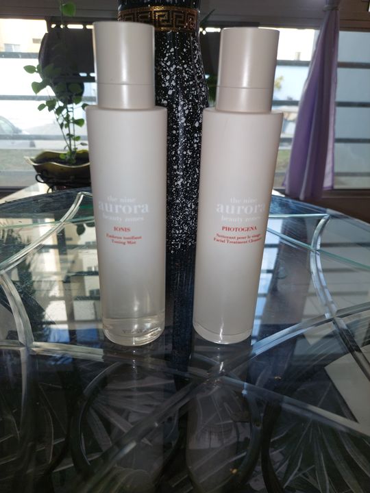 Photo from ROSETTA's review of Photogena Facial Treatment Cleanser