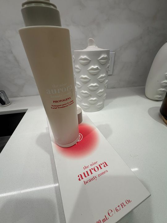 Photo from ROSETTA's review of Photogena Facial Treatment Cleanser