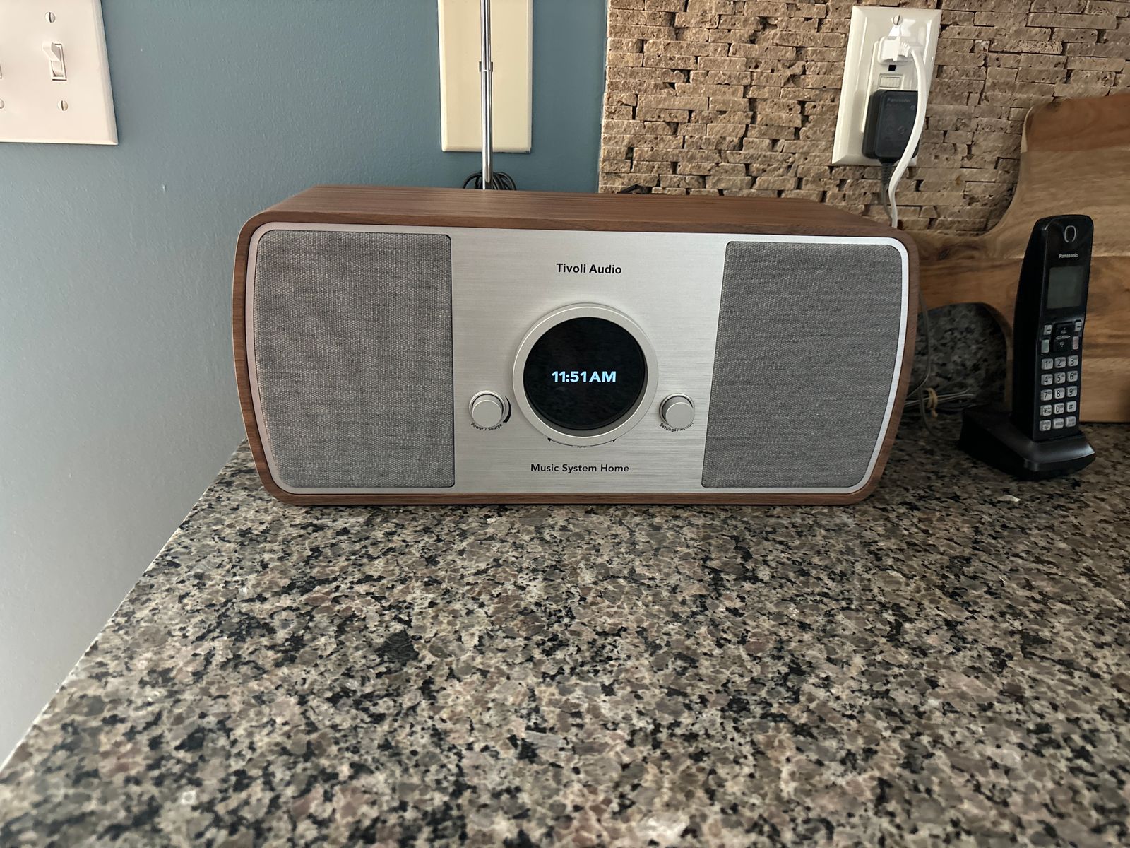 Music System Home 2) – Tivoli Audio