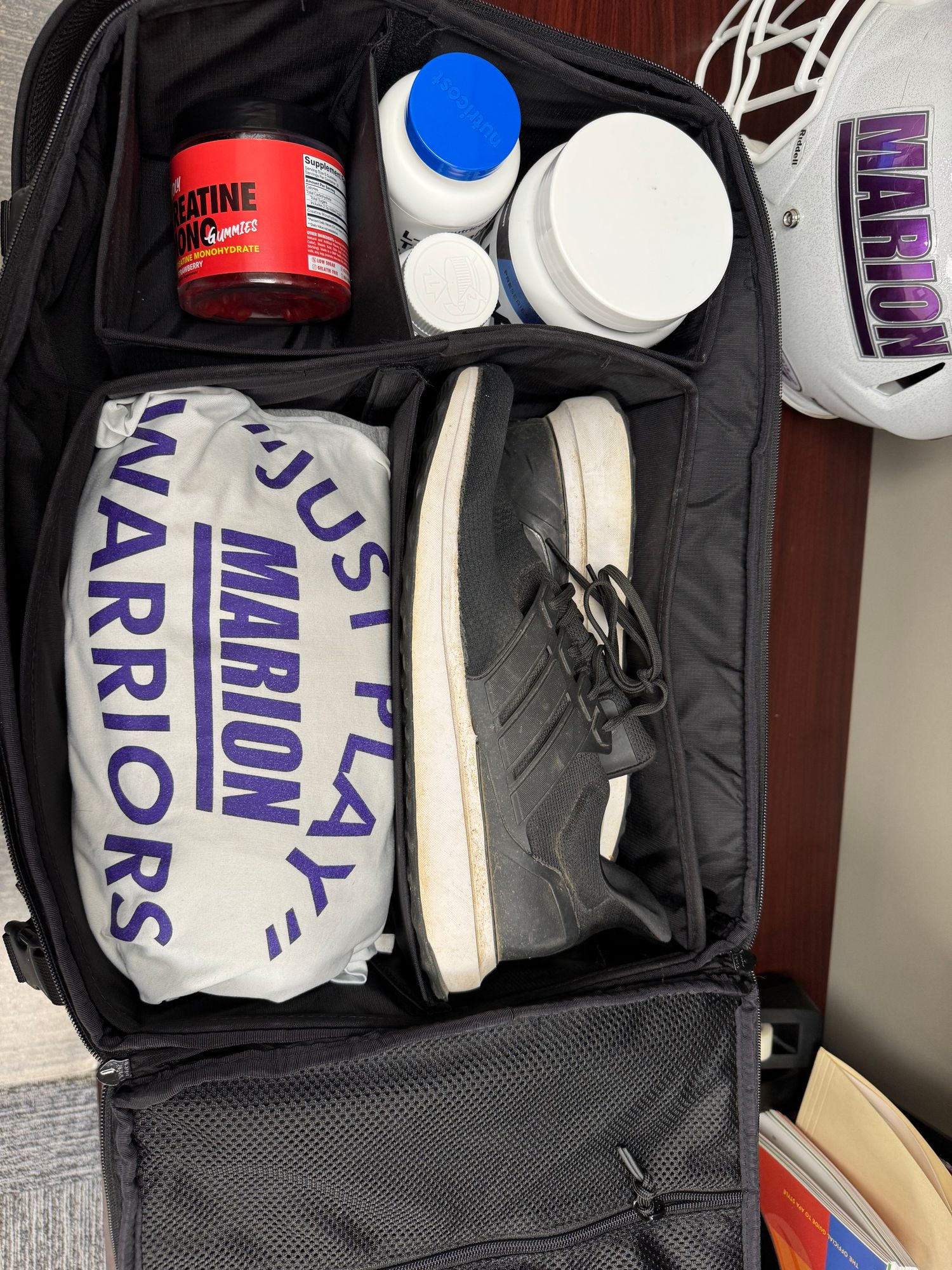 CONQUER Backpack Gym Bag with Divider System KNKG