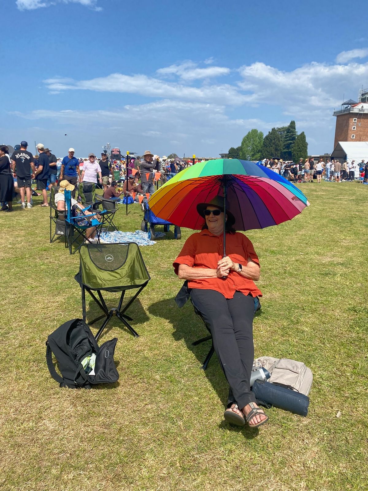 Ozzi Gear Seat Cover Insulated, Windproof Camping Comfort