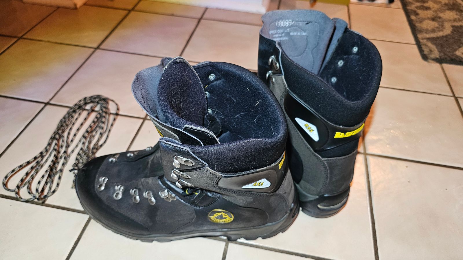 La Sportiva Karakorum Mountaineering Boots