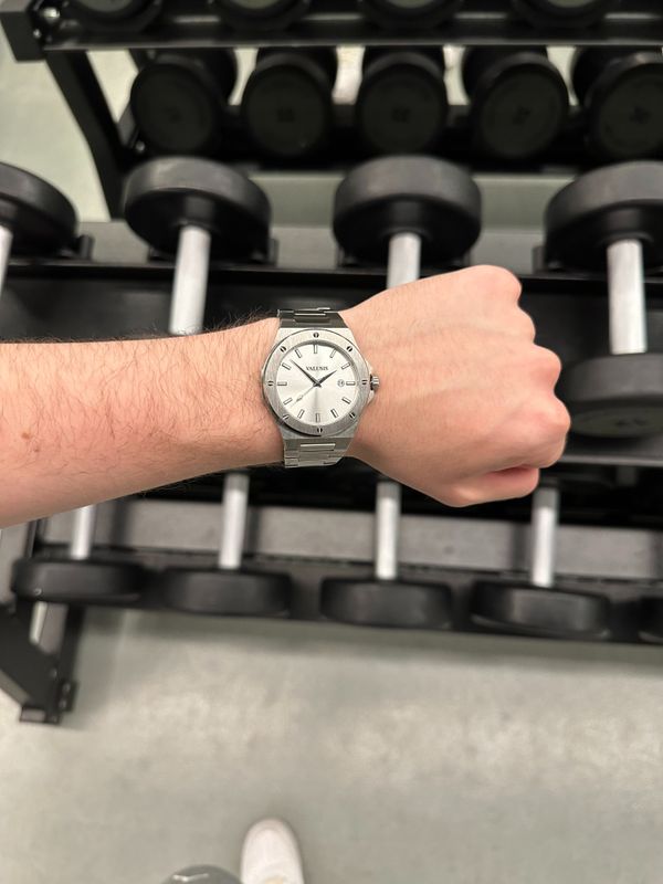 Customer photo of a VALUSIS gift