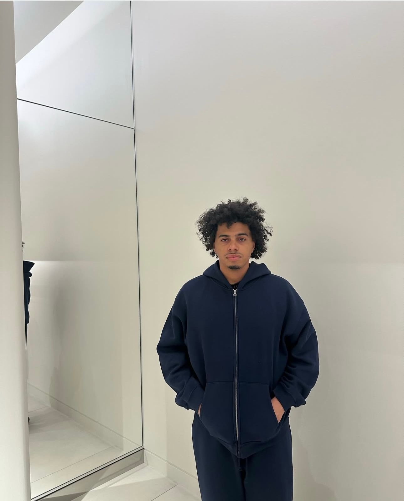 FLEECE LOUNGE MENS RELAXED ZIP UP HOODIE | NAVY | SKIMS