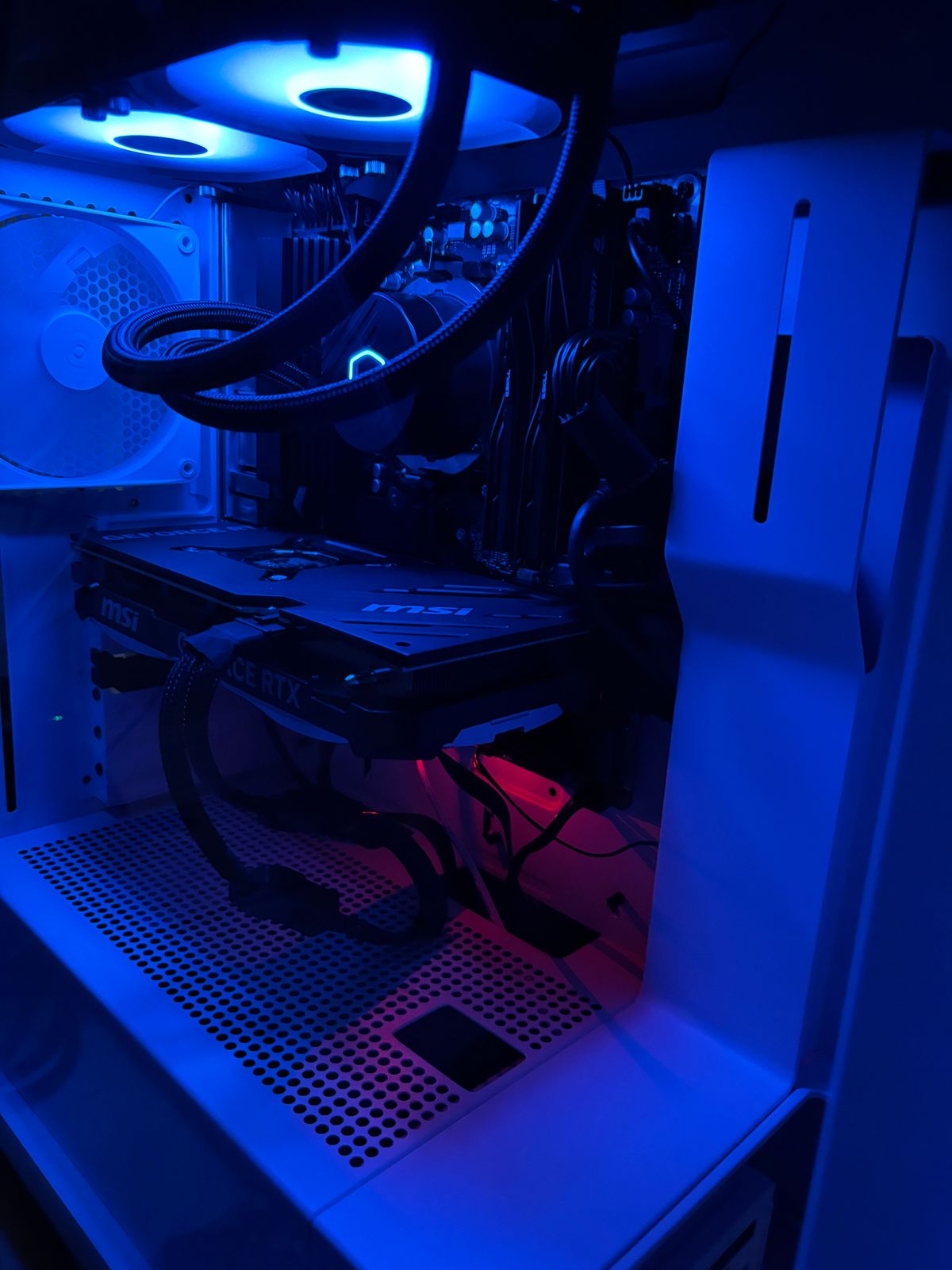 H7 Elite | Premium RGB PC Gaming Case | NZXT