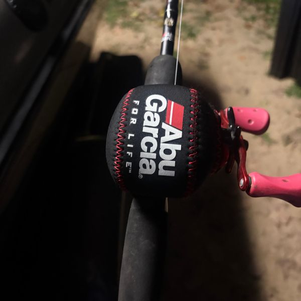 abu garcia 5000 reel covers Neoprene Low Profile Cover Whether you are fishing a local tournament Matching reels to leather cases?