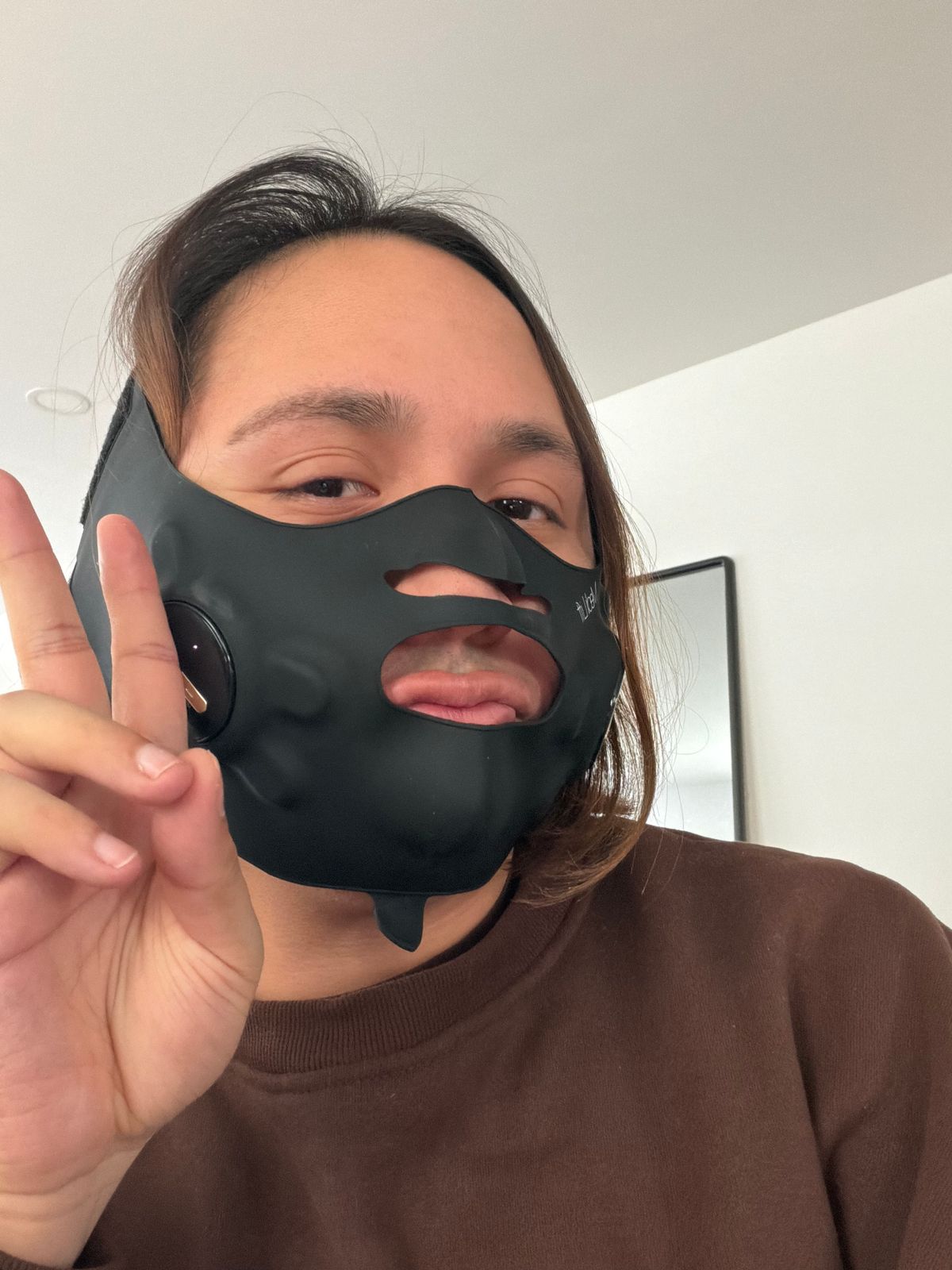 Masque de lifting EMS MediLift Ya-Man (D'occasion) à Bouloz pour CHF