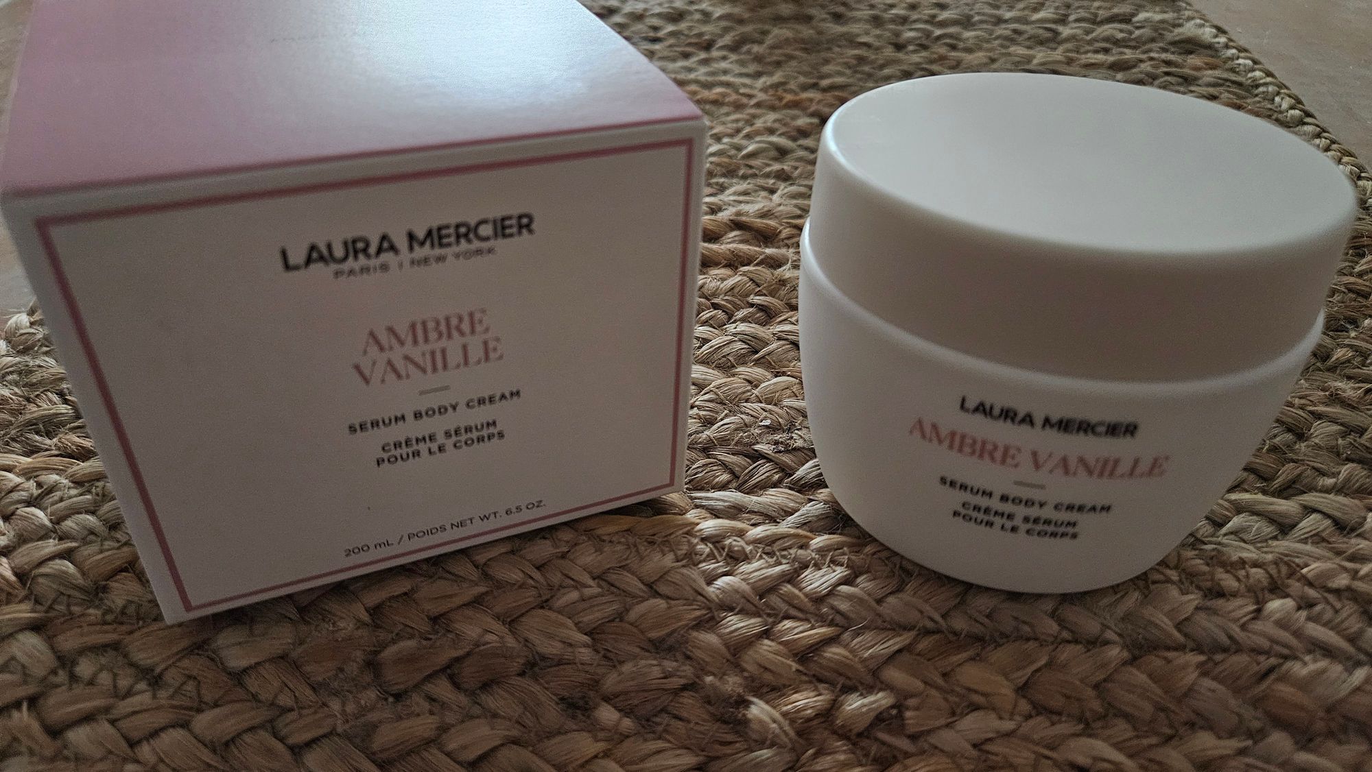 Ambre Vanille Serum Infused Body Lotion | Laura Mercier