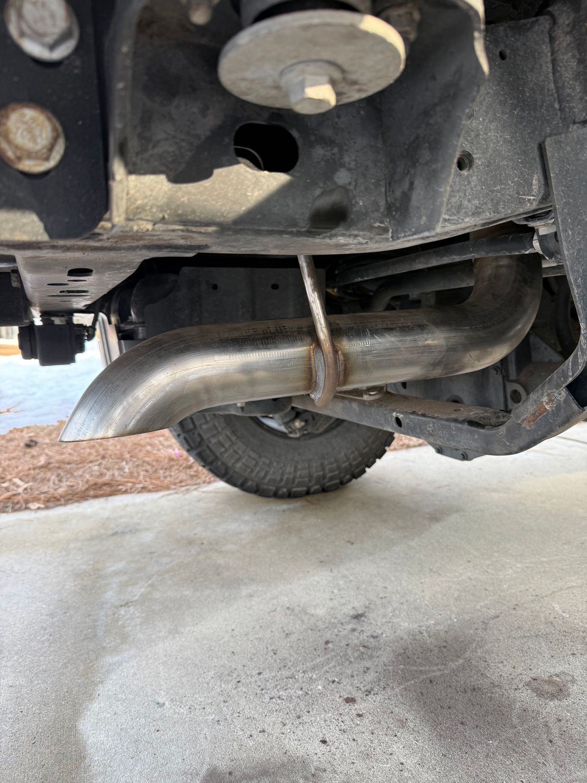 3" Single Exhaust Kit For 2000-2006 Chevy Tahoe – Side Exit, No Muffler, No Tip