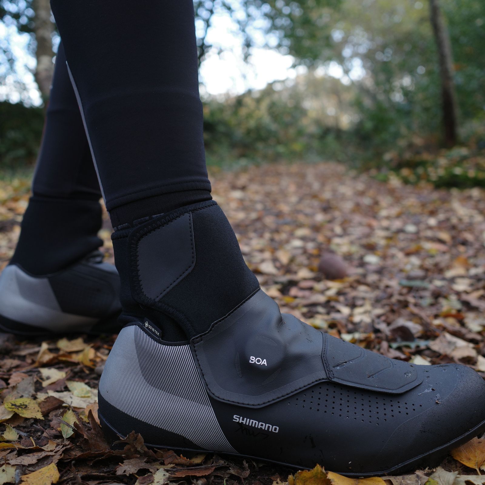 Shimano MW7 (MW702) Gore-Tex Waterproof SPD Shoes | Biketart UK