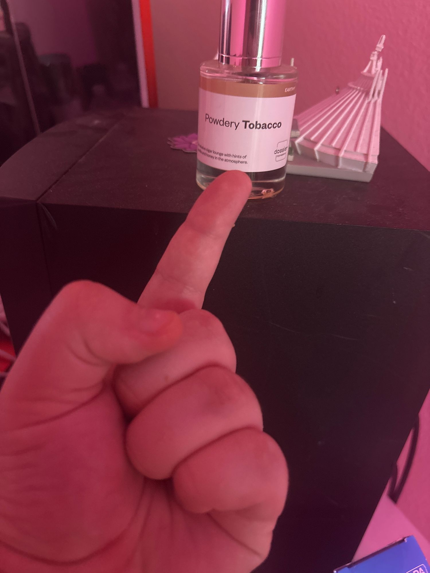 dossier tobacco vanille POWDERY Review and orange flower notes that coat the skin in a creamy Tom Ford's Tobacco Vanille Dupe