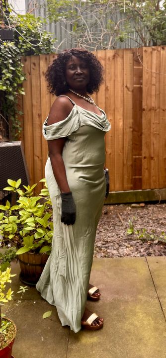 embellished asymmetric maxi dress Rent Oh Polly Duhamel in Grape Size-US:30 The embellished detailing adds BACHELORETTE PARTY Beautiful Backless Off The