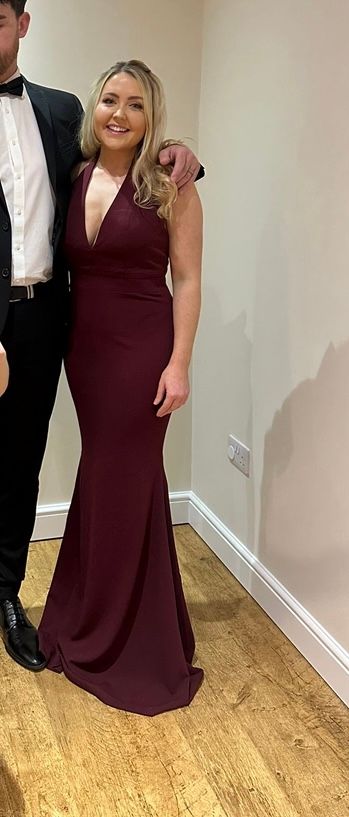 Rent Dress The Population Camden Maxi Dress in Burgundy | Hirestreet Rent Dress The Population Camden Maxi Dress in Burgundy | Hirestreet