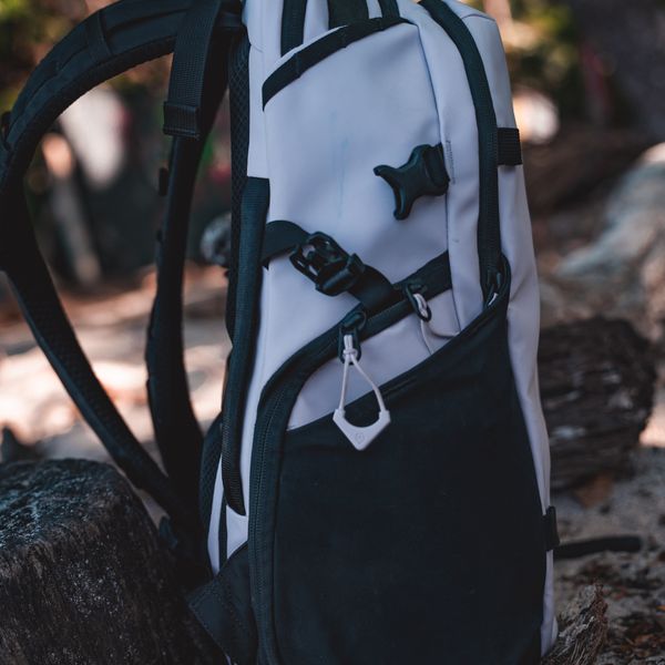 STRATUS PHOTO 18L in Wasatch Green WANDRD Gear STRATUS PHOTO 18L in Wasatch Green WANDRD Gear
