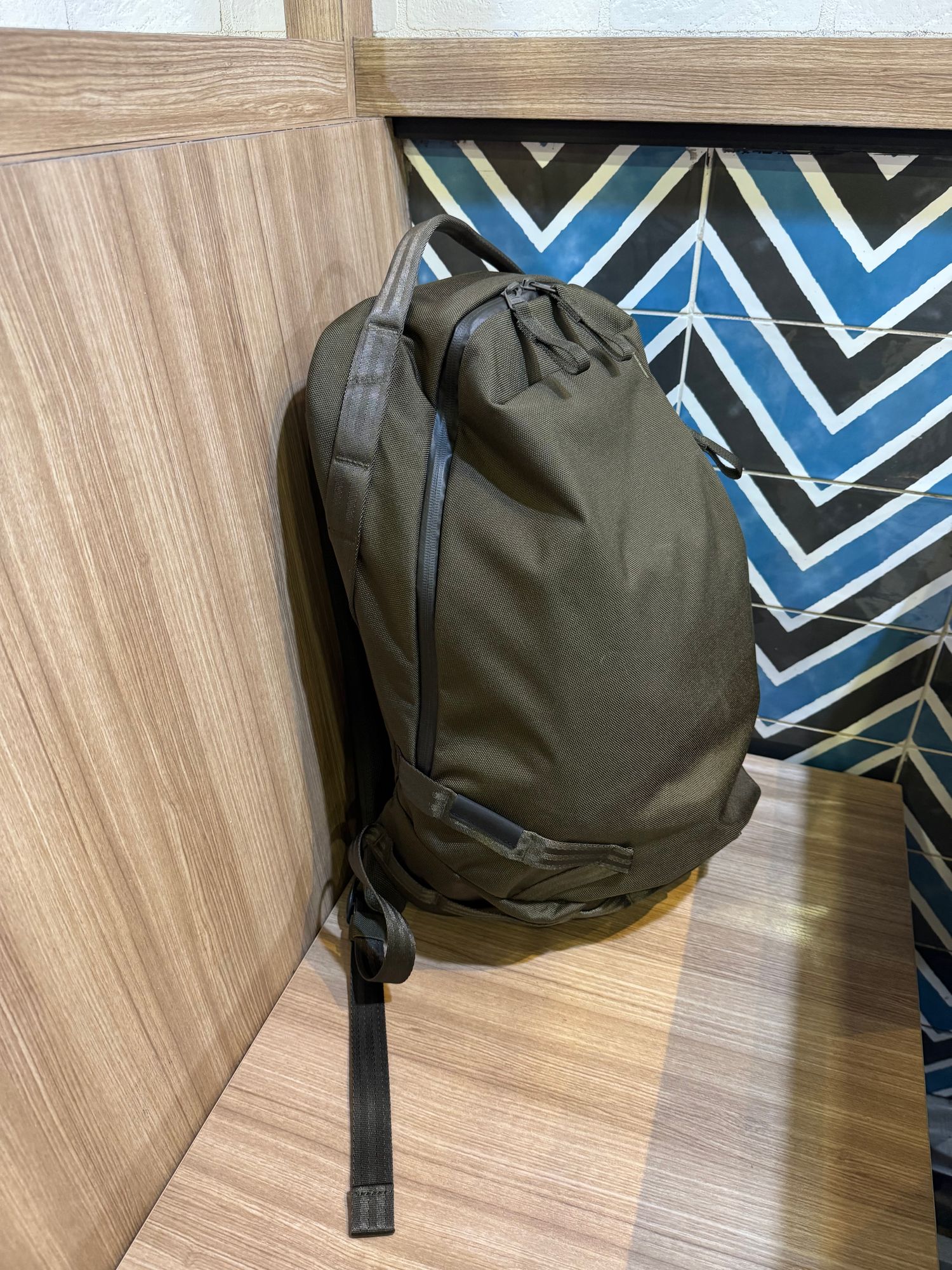 Max Backpack | Minimal 32L & 30L Backpack for Travel & EDC – Able 
