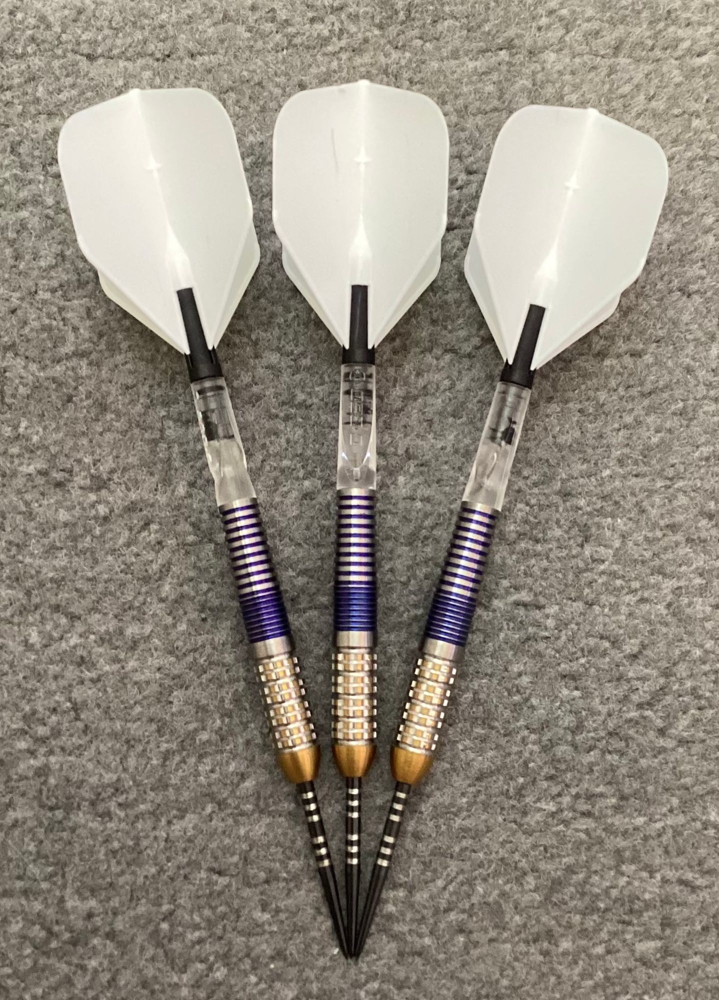 Fléchettes WINMAU Steve Beaton Legacy – 90% Tungstène, Finition Bleu/or, Disponibles En 18g, 22g, 24g !