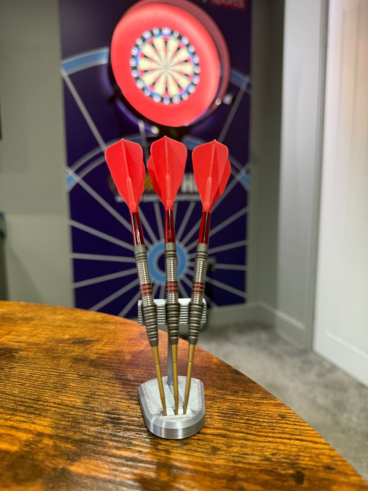RED DRAGON Hardcore Jonny Clayton Tribal Dartflights, rood en zwart, 3