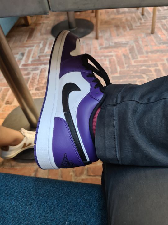 Foot Purple Jordans Lows Air Jordan Low Mauve On Feet Air Jordan