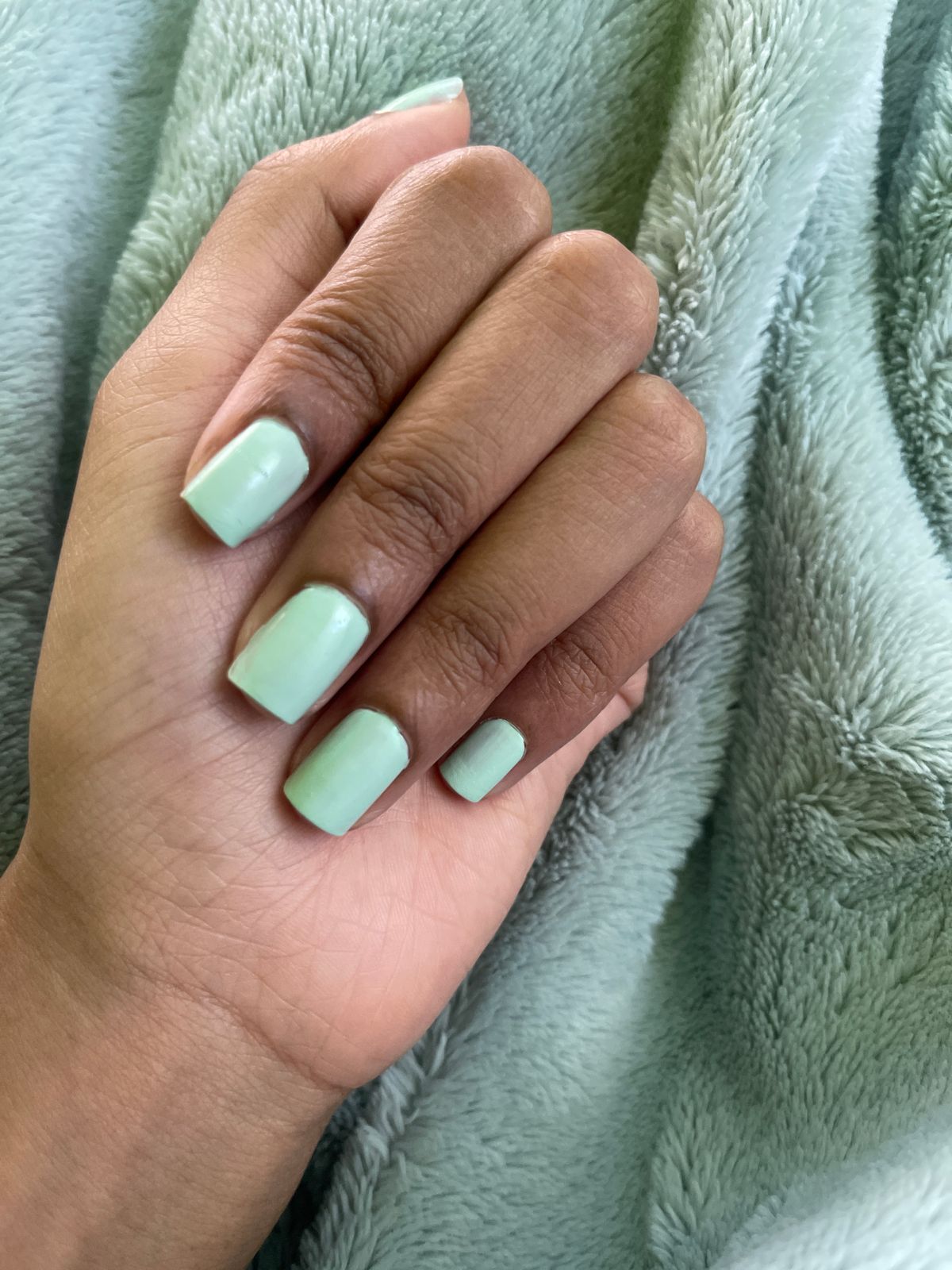 Minty Fresh Dip: Sparkling Nails