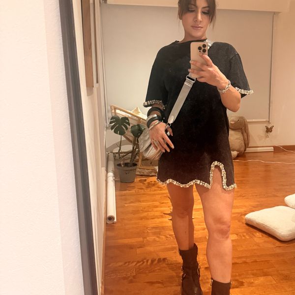 t shirt dress selfie Oversized T Shirt Dress With Script Love Slogan In Black