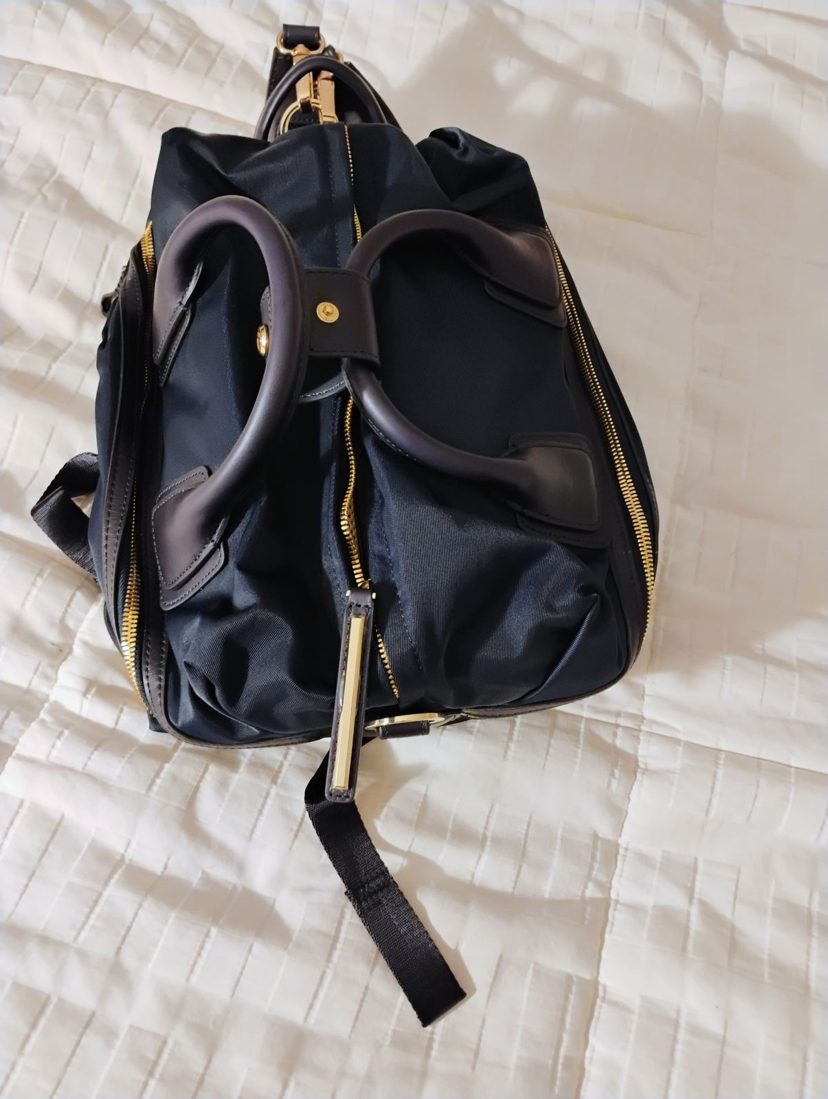 Caraa Blue and Black Backpack display picture 2
