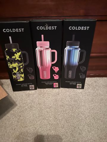 Customer photo of the COLDEST 46oz Limitless Ultra v8