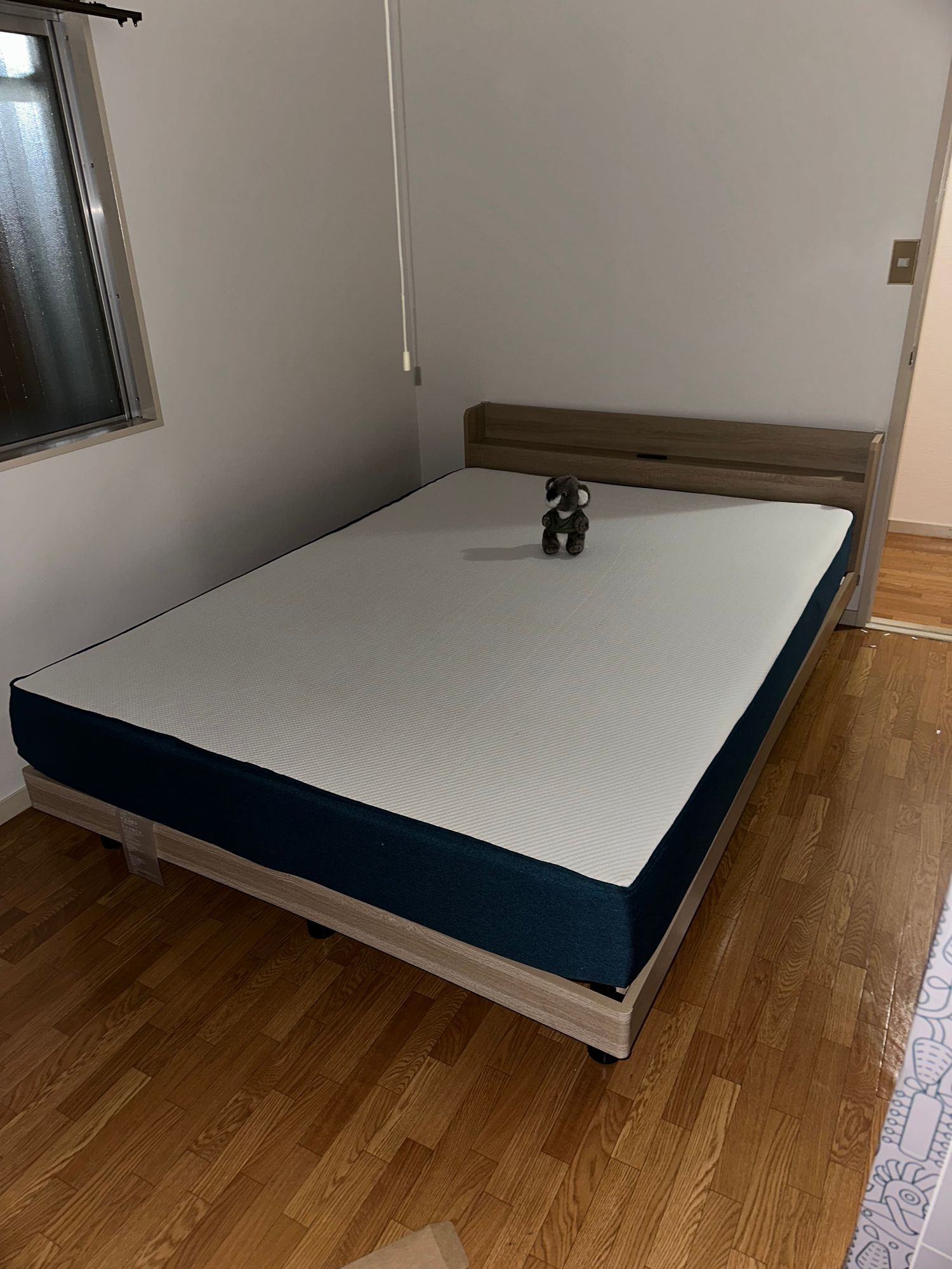オリジナルコアラマットレス + コアラアーバンベッドフレーム – コアラ 