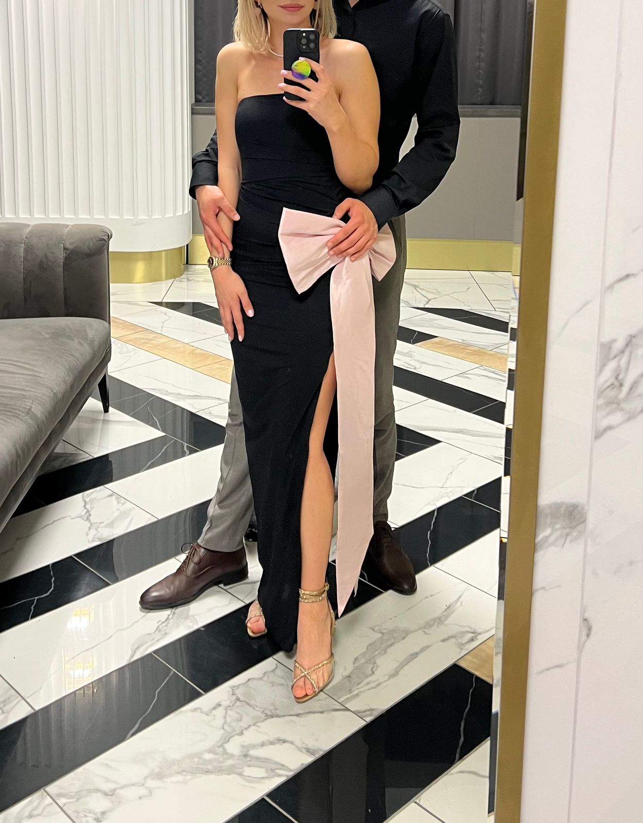 back bow strapless maxi dress in black Take A Bow Black & Cream Velvet Strapless Maxi Dress With Oversized – Club  L London main image 0