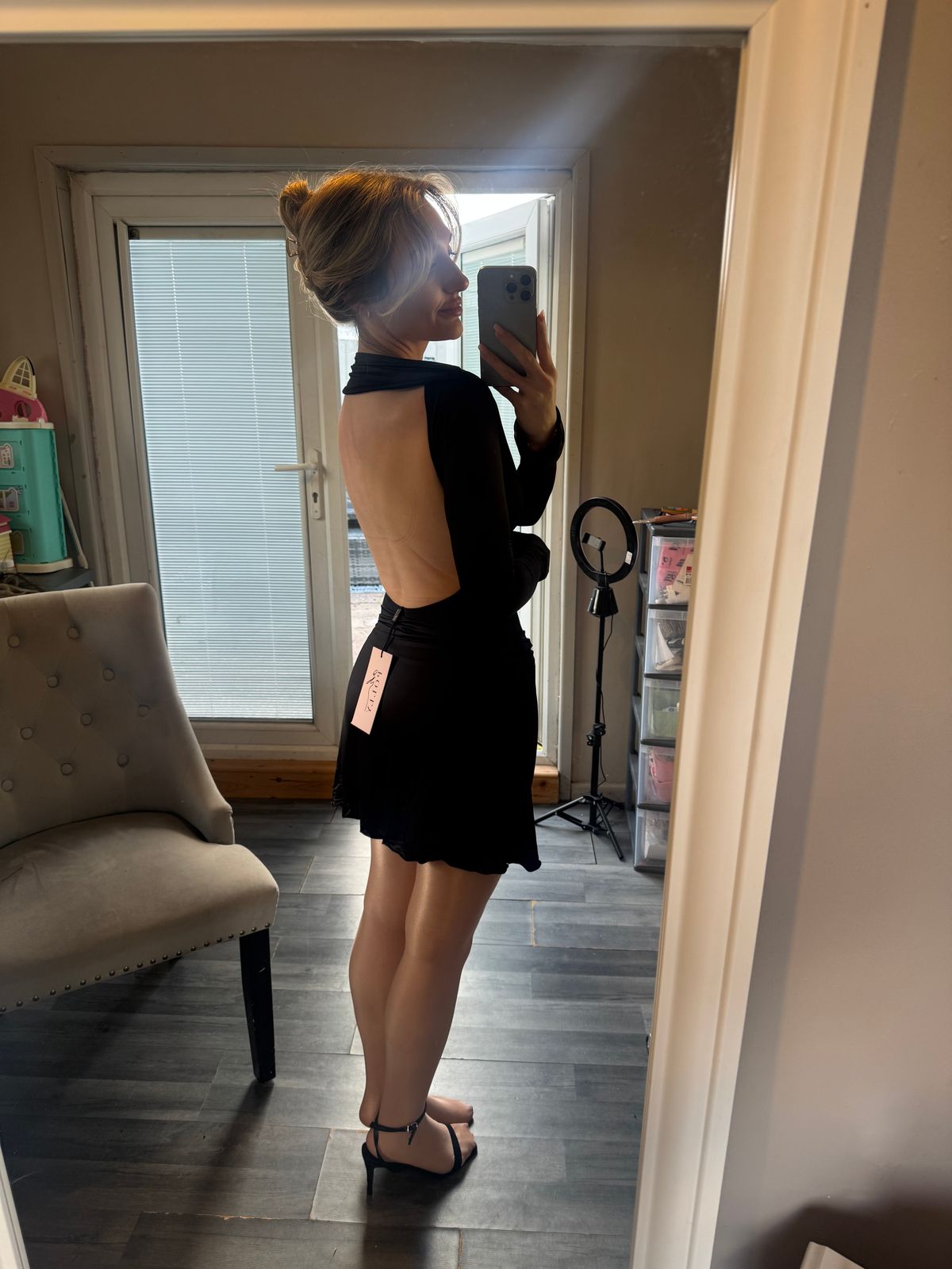 strapless open back dress Bow Backless Pleated Dress (Black) – L'école Des Femmes main image 1