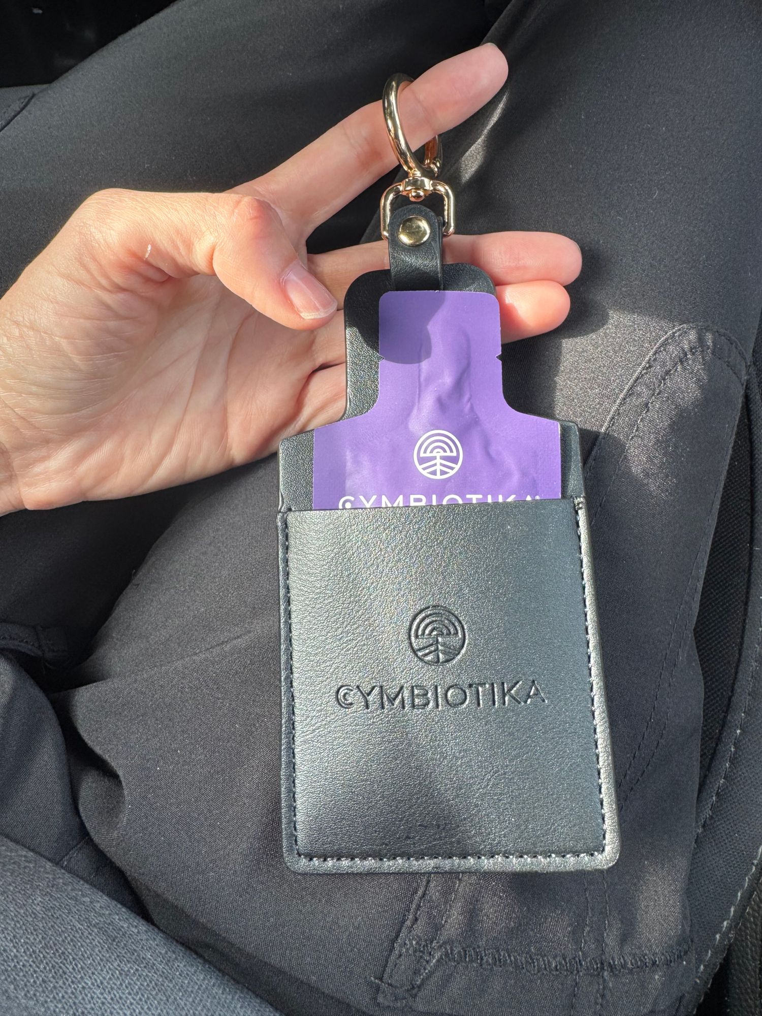 Cymbiotika Packet Holder – CYMBIOTIKA