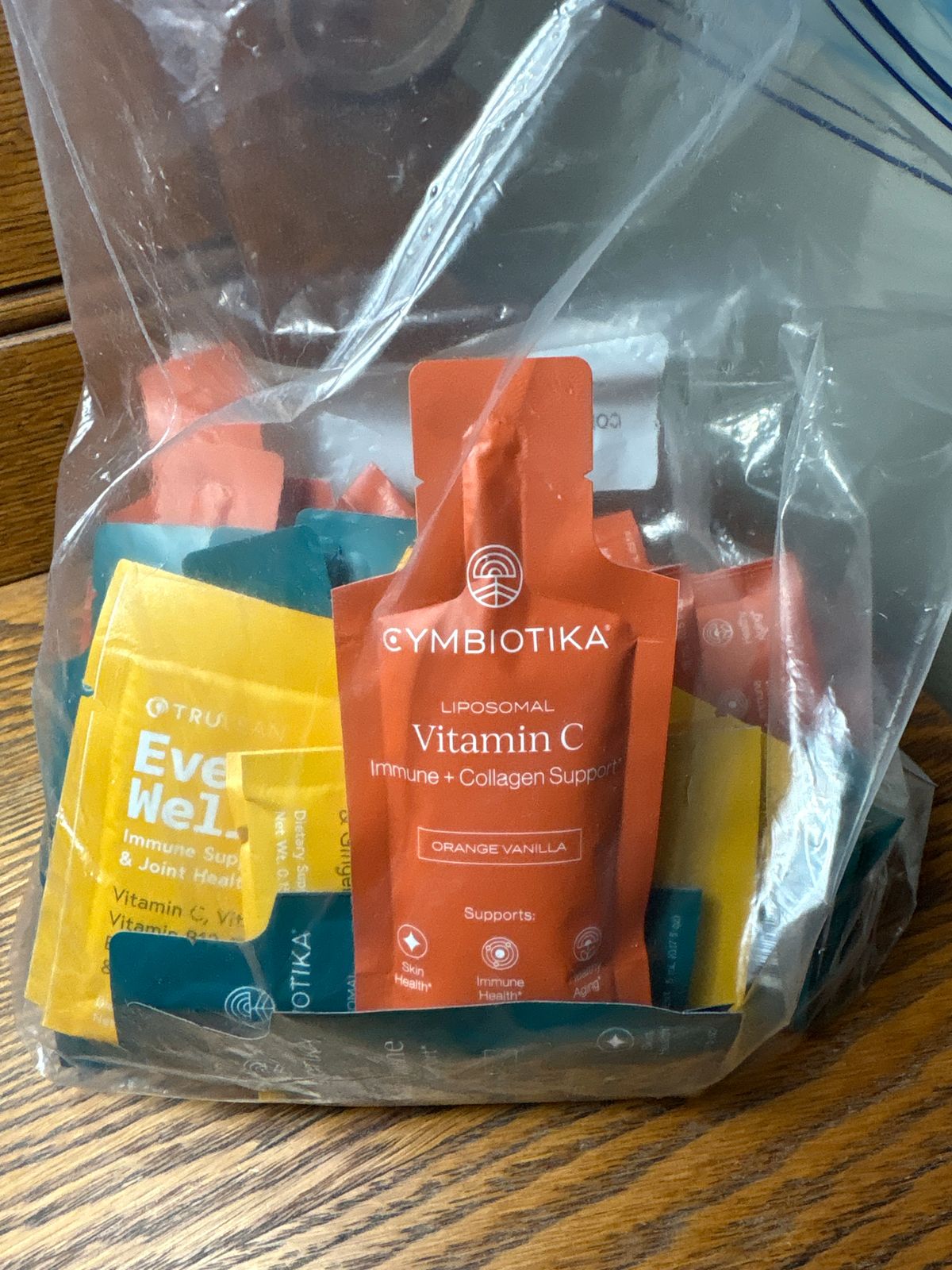 Liposomal Vitamin C | CYMBIOTIKA