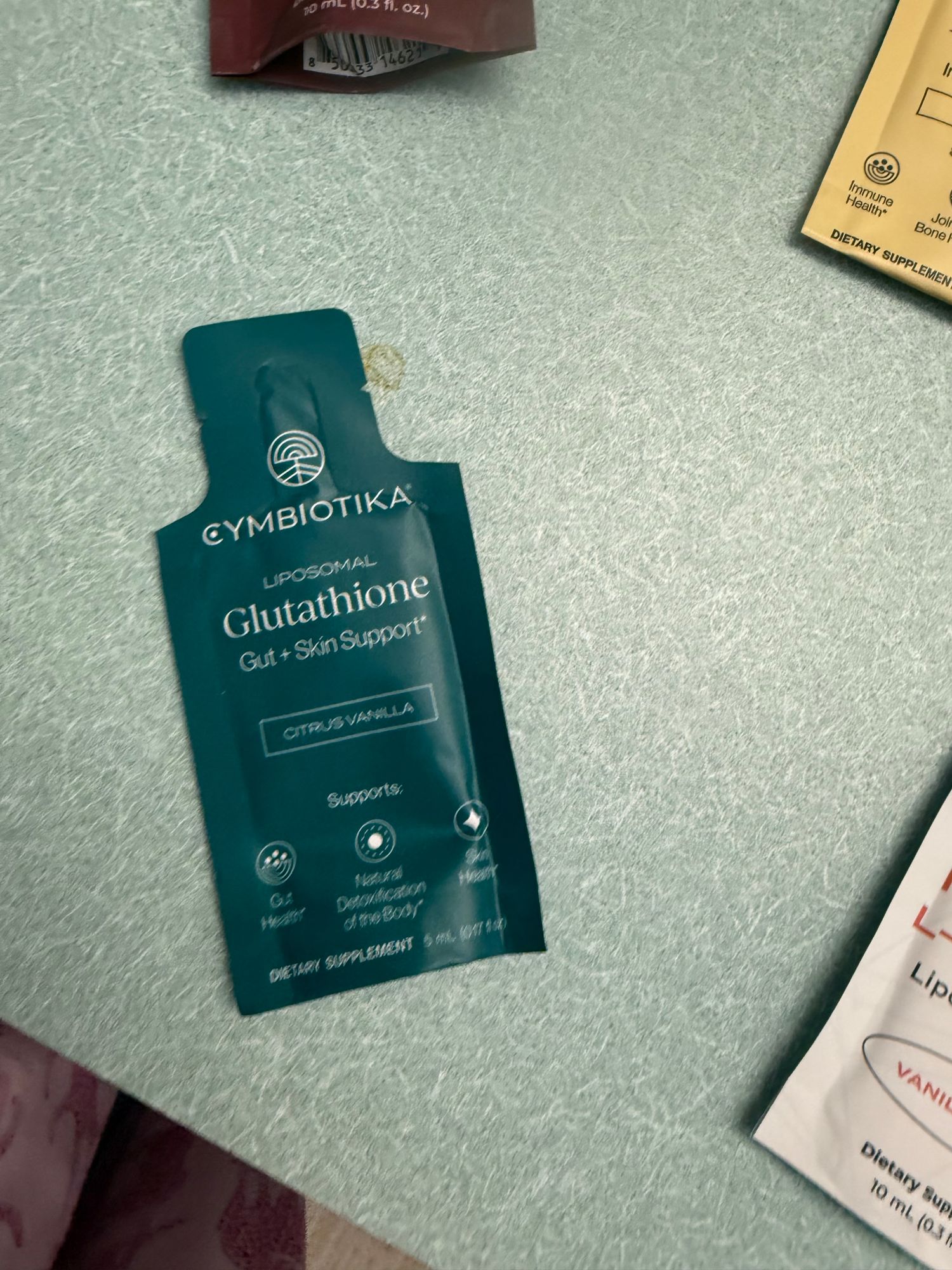Glutahione - 10 Weeks to Younger Looking Skin  CYMBIOTIKA