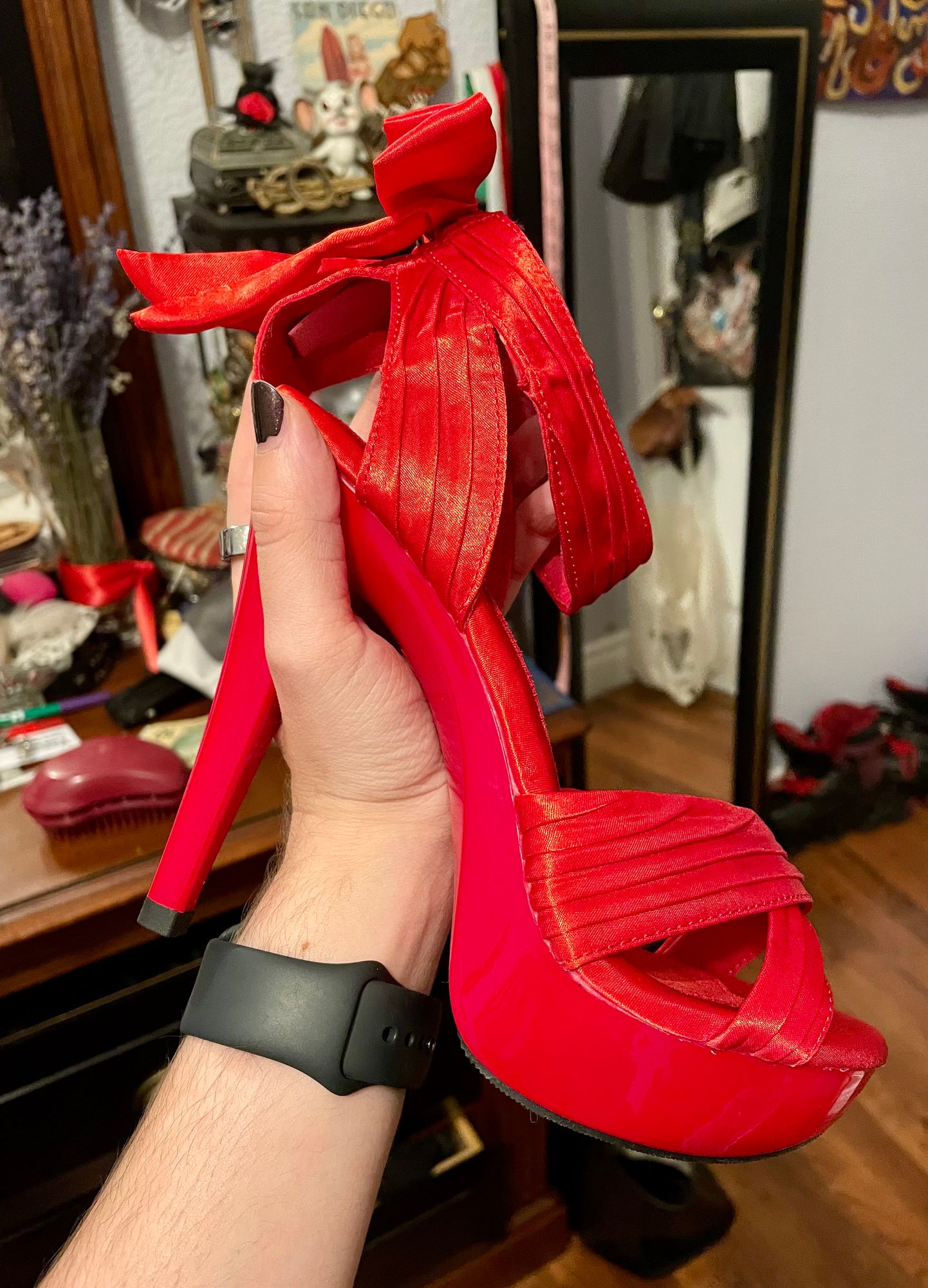 Fabulicious Cocktail-568 in Red – Pleaser Shoes
