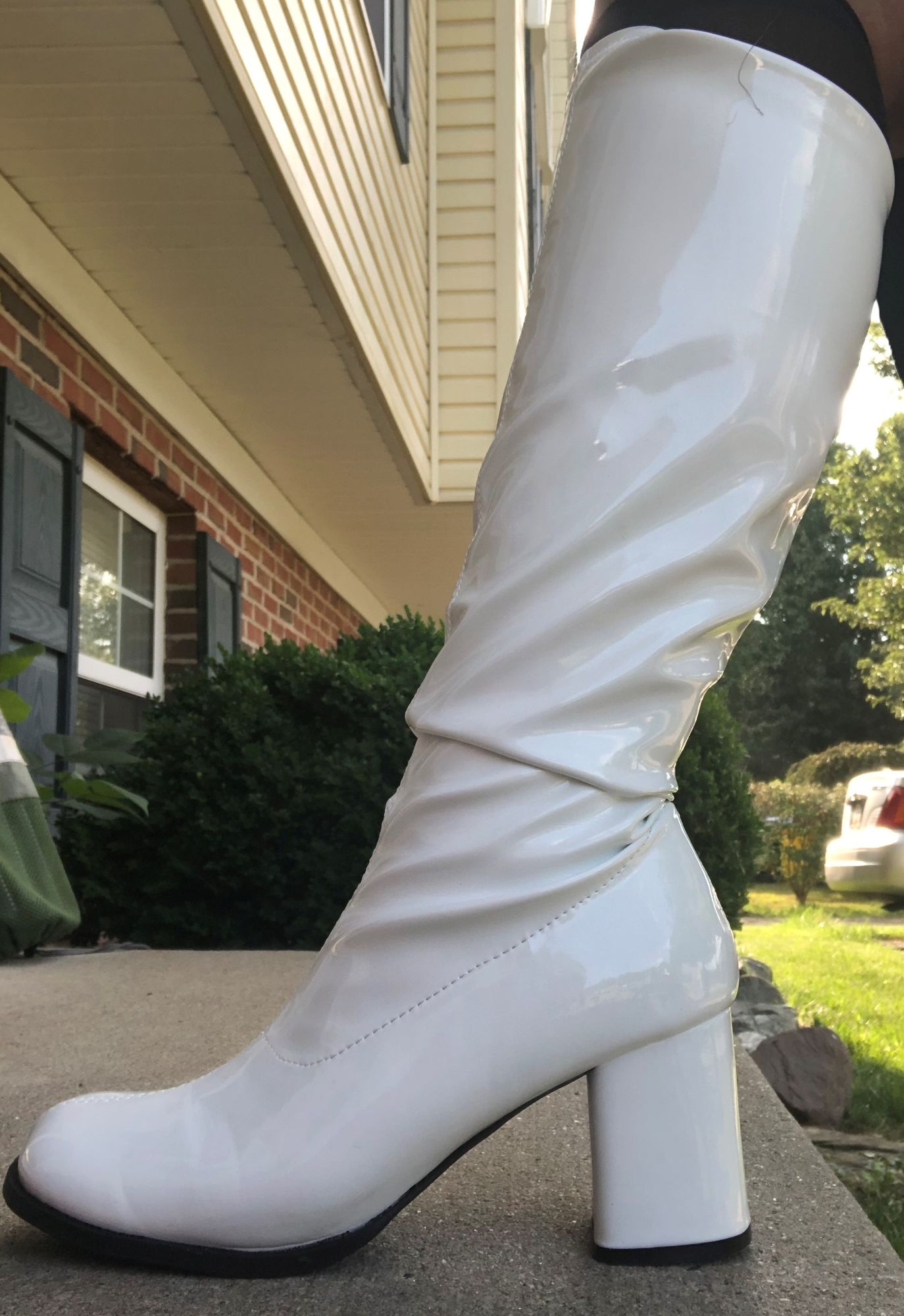 Funtasma Gogo-300X in White – Pleaser Shoes