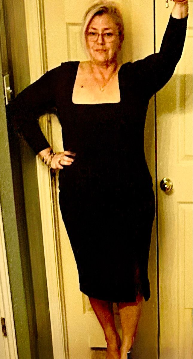 Squarey Long Sleeve Midi Shapewear Dress - Black | TA3