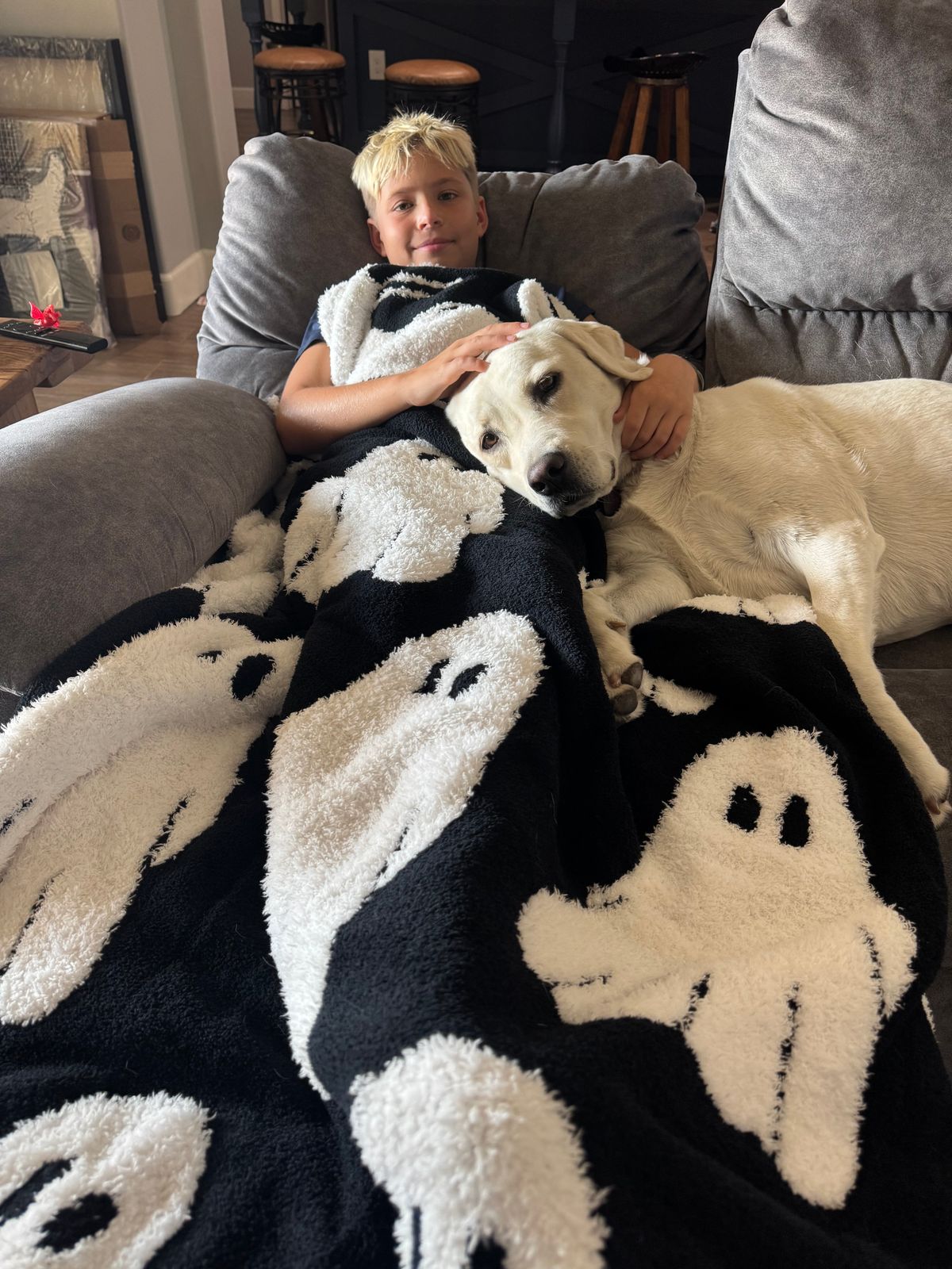 Ghost Blanket (60*80) – Shopstaykation