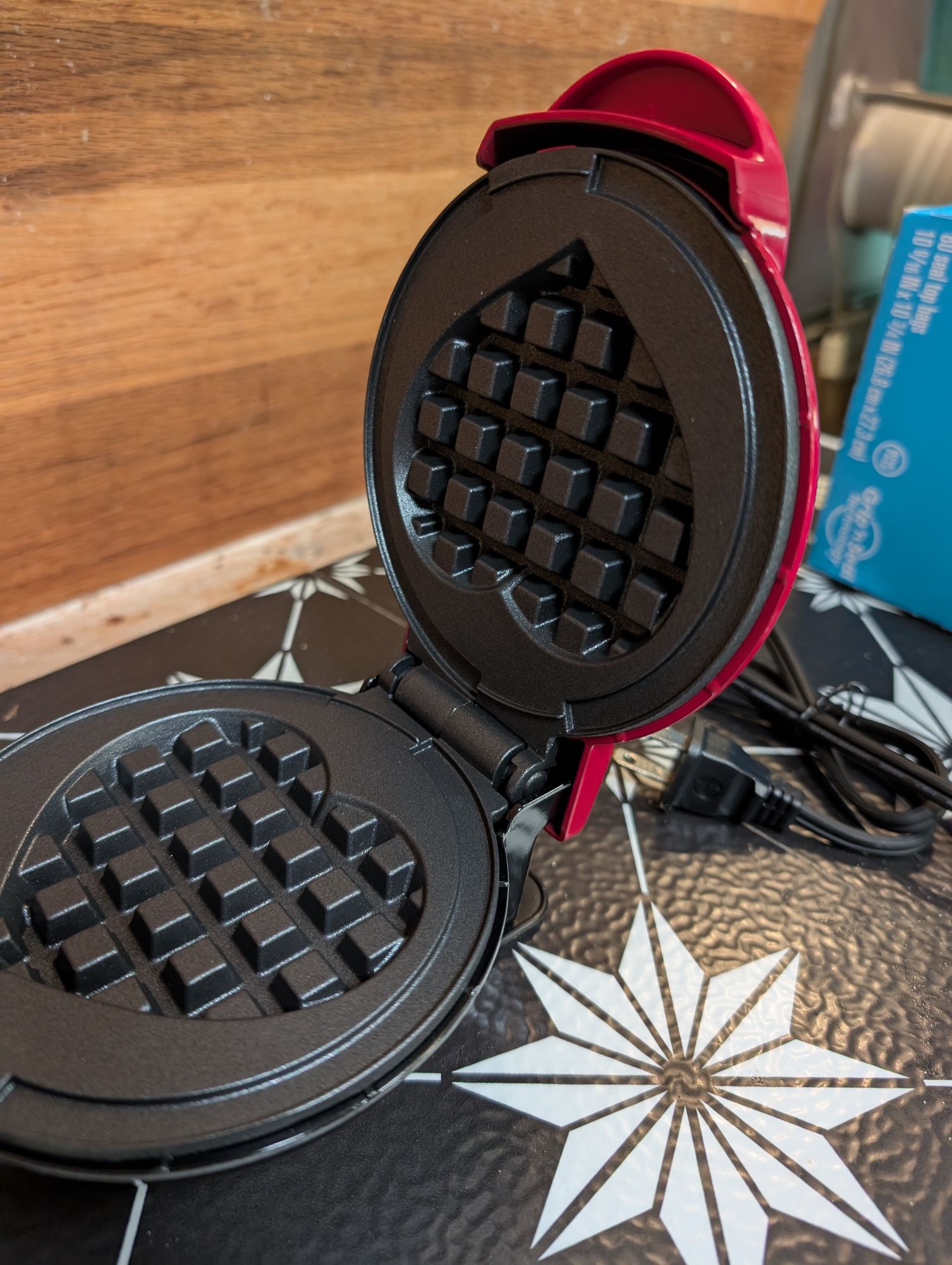 How to Open a Waffle Maker: Easy Steps for Perfect Breakfasts