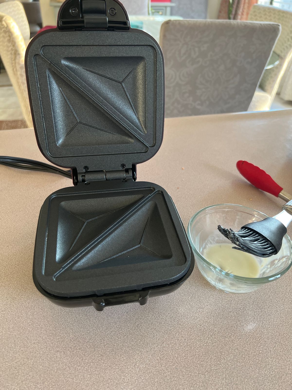 cigarette lighter toaster Cigarette Lighter 12v Sandwich Press 12 Volt Sandwich Press For Vehicles?