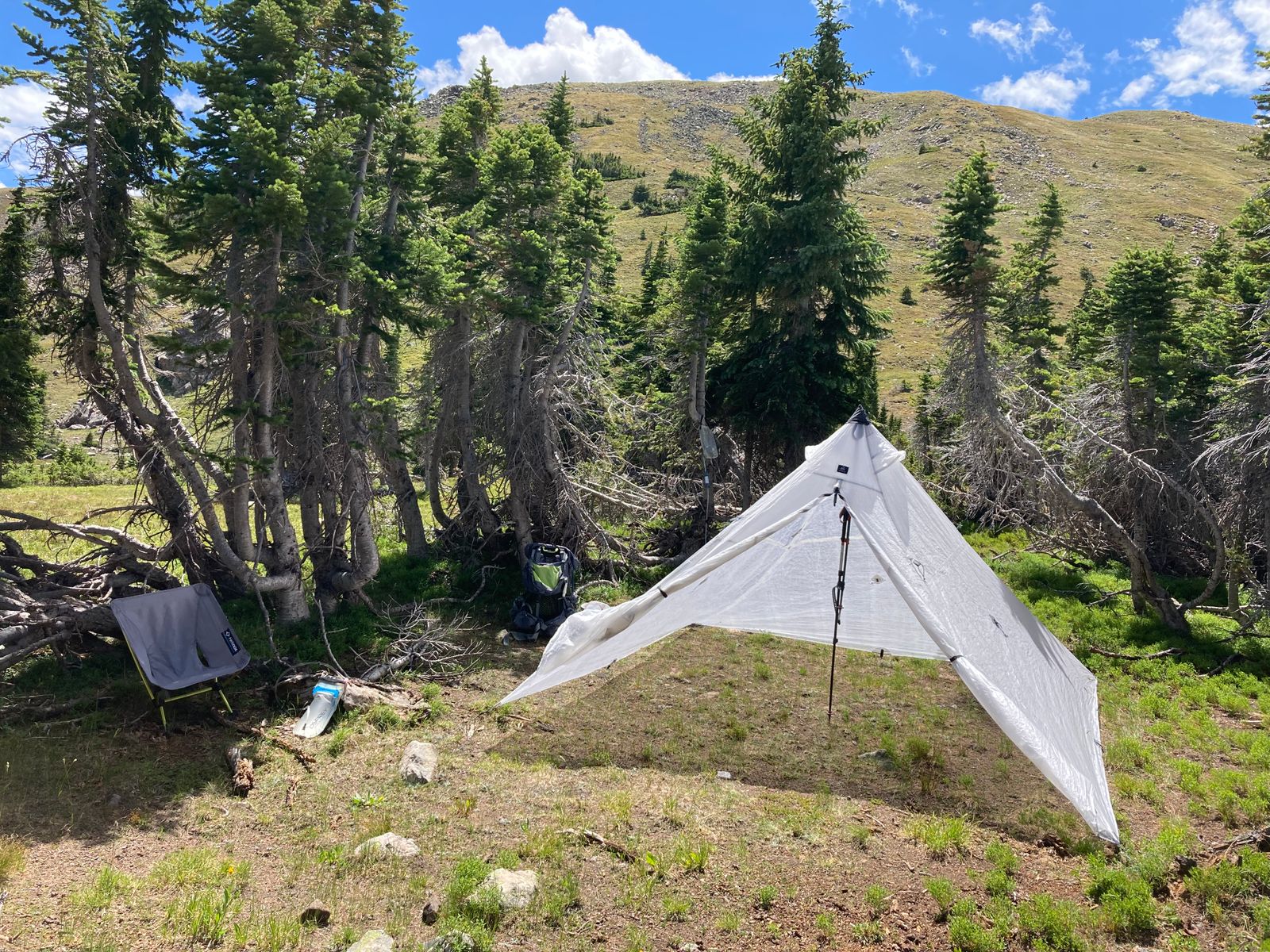 Hyperlite Mountain Gear UltaMid 4 Ultralight Pyramid Tent