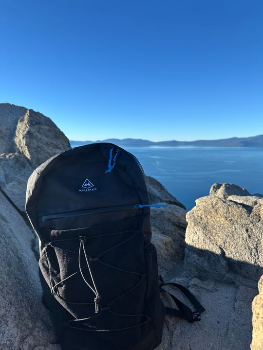 Daybreak 22 Weatherproof Daypack Hyperlite Mountain Gear