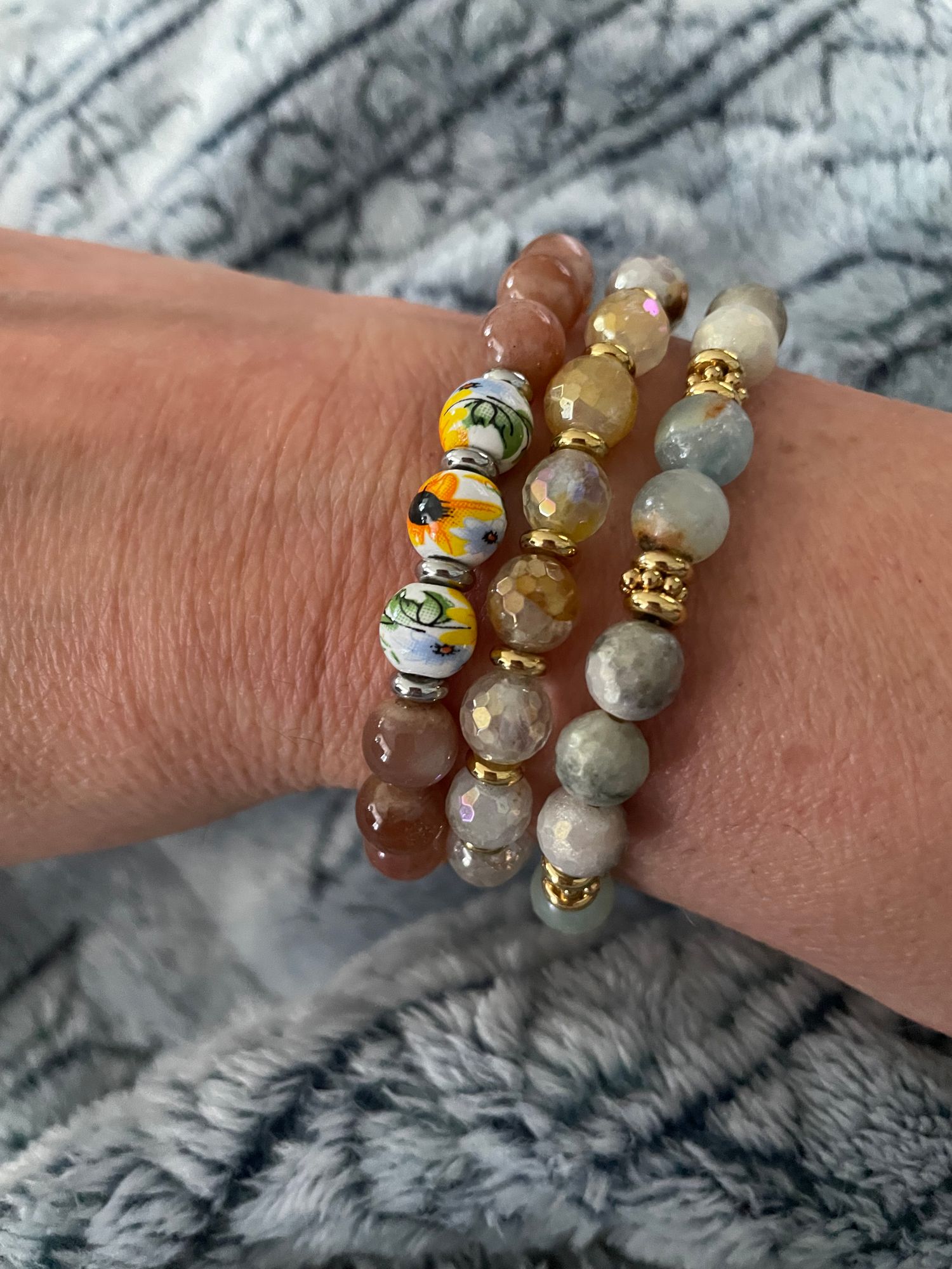 Bracciale Elasticizzato In Pietra Naturale Calcite Blu, Grani Rotondi Lisci 10mm, Lunghezza Regolabile 7 Pollici, Energia E Benessere