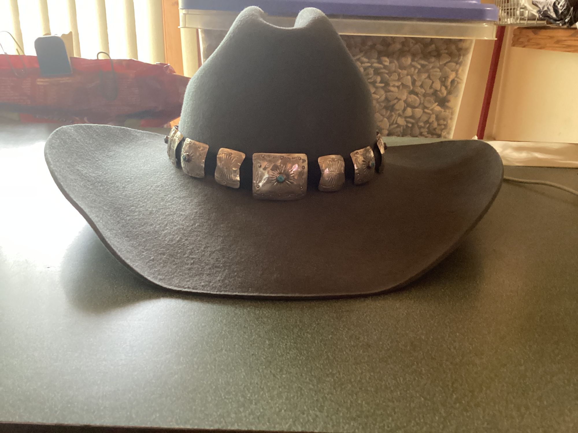 Texas Country Taupe Western Felt Cowboy Hat with Band Western Dallas Cattleman Cowboy Hat - Taupe – The Modern  main image 3