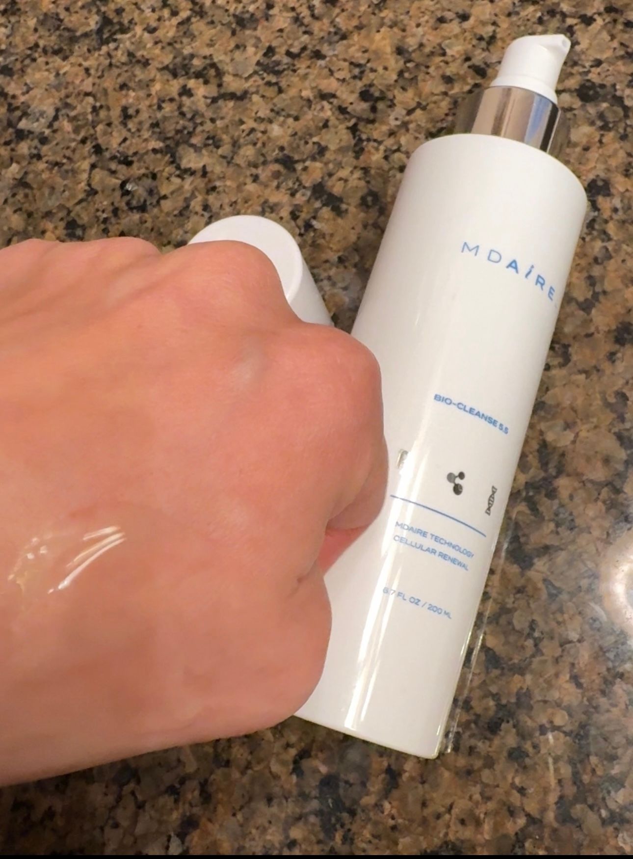 Bio-Cleanse 5.5 pH-Balanced Face Wash | MDAiRE Skincare – MDAiRE™