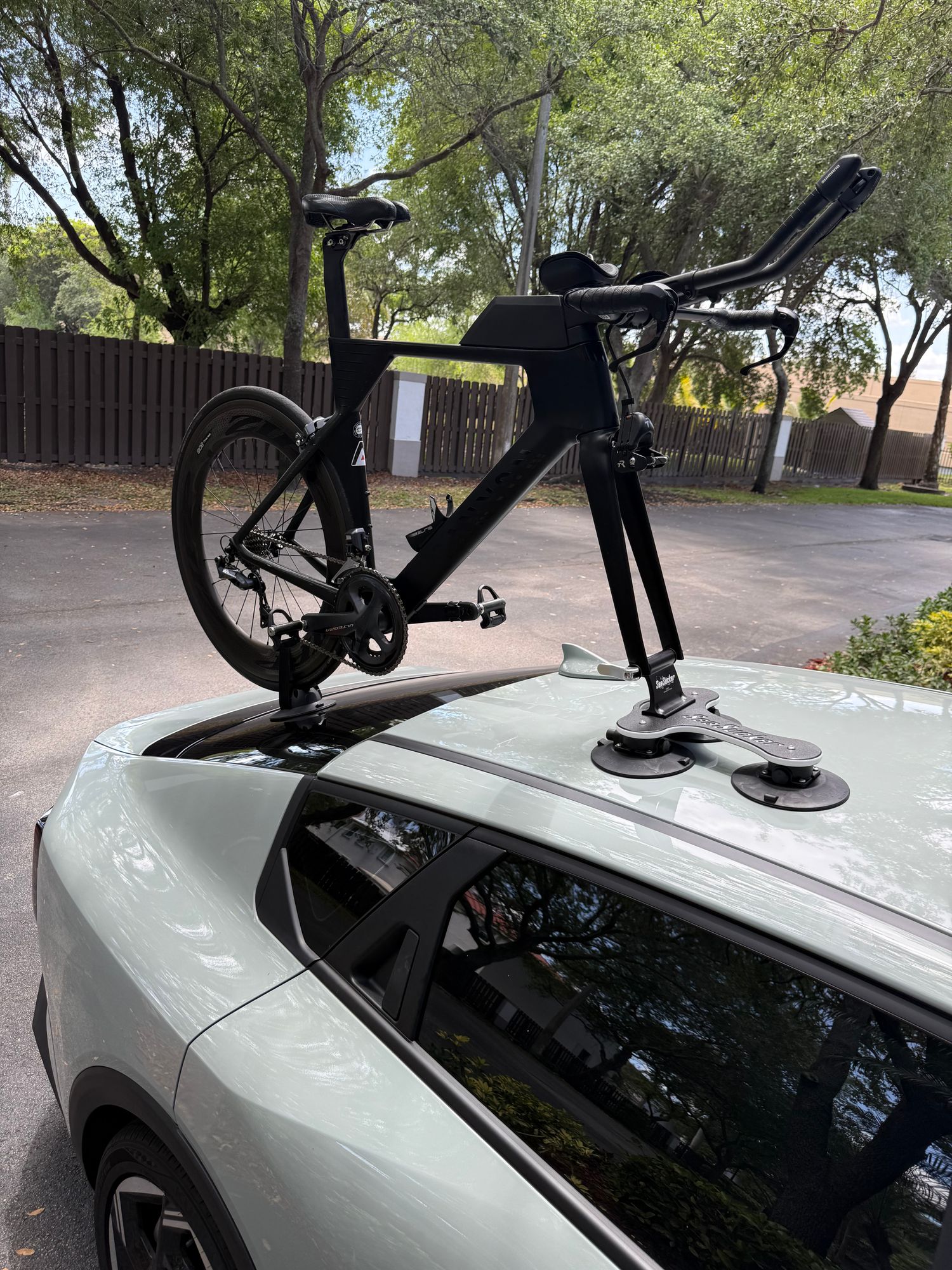 Seasucker Talon Bike Rack Speed Limit Secure Kit One Bike – SeaSucker seasucker talon