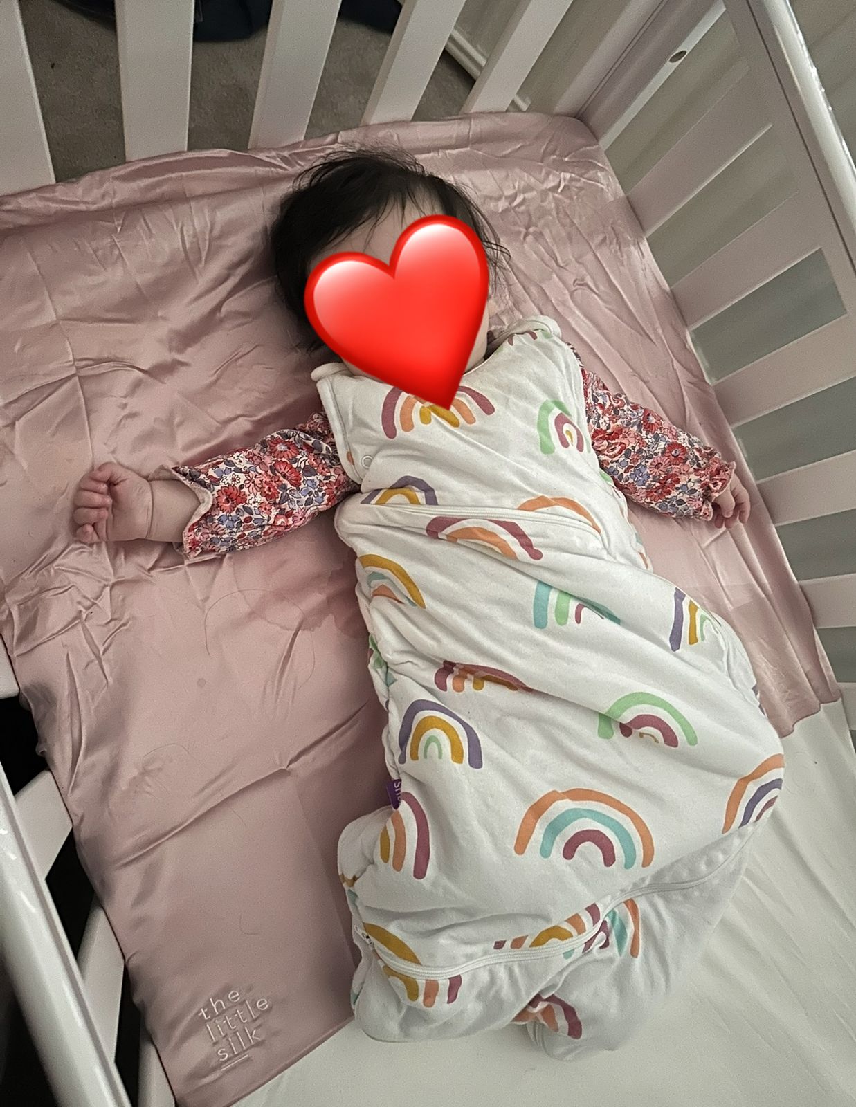 Silk Bedside Crib Fitted Sheet Suitable For Eczema Prone Skin