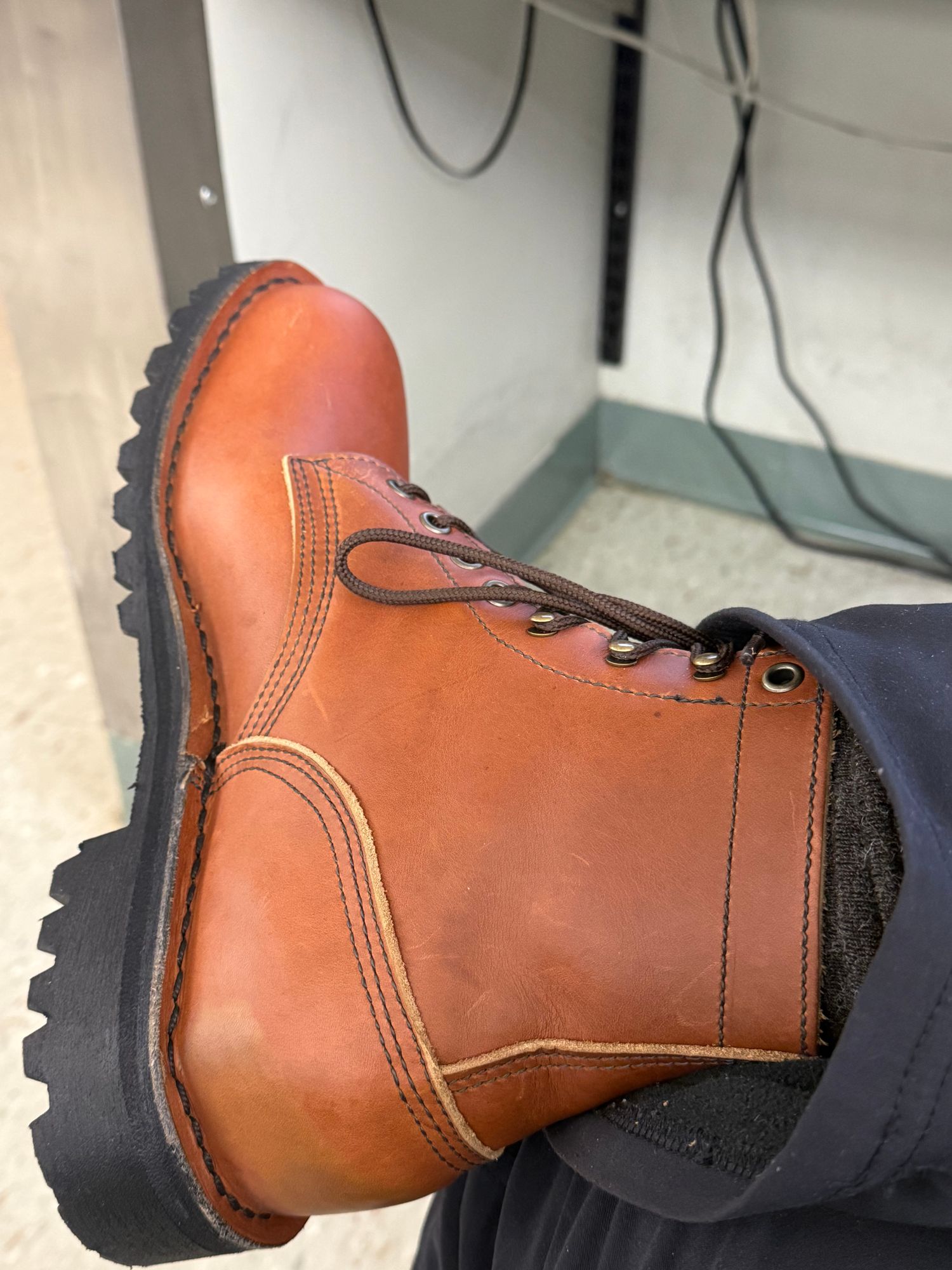 JK Boots 300 Redwood O.T. 6 main image 3
