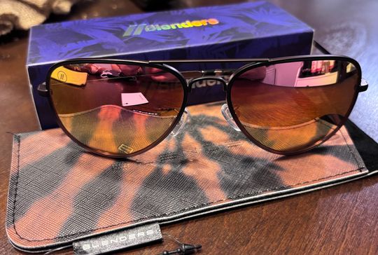 Heavenly Shine Polarized Sunglasses - Champagne Mirror Lens  display picture 2