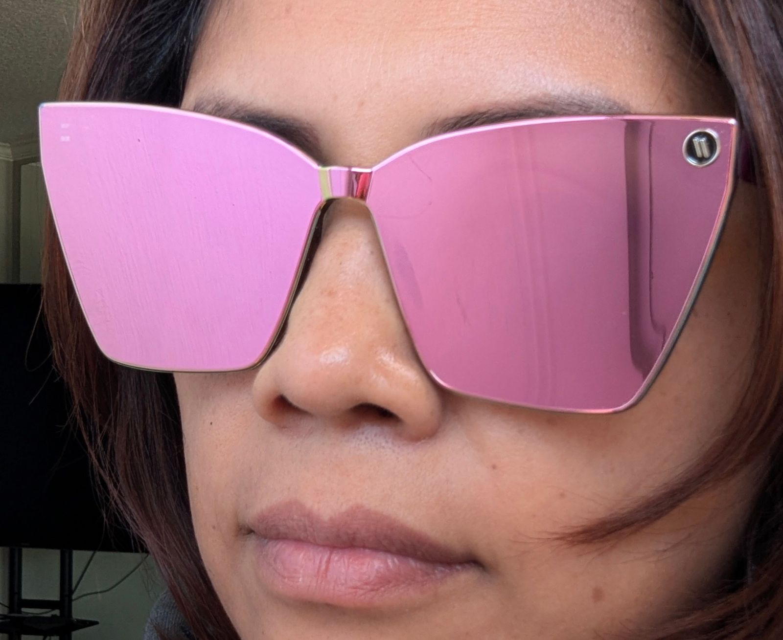 1 left !  SALEQuay Contoured Hot pink sunglasses Pink Lemonade Sunglasses – Hot Pink Frame, Pink Mirror Lens  main image 3