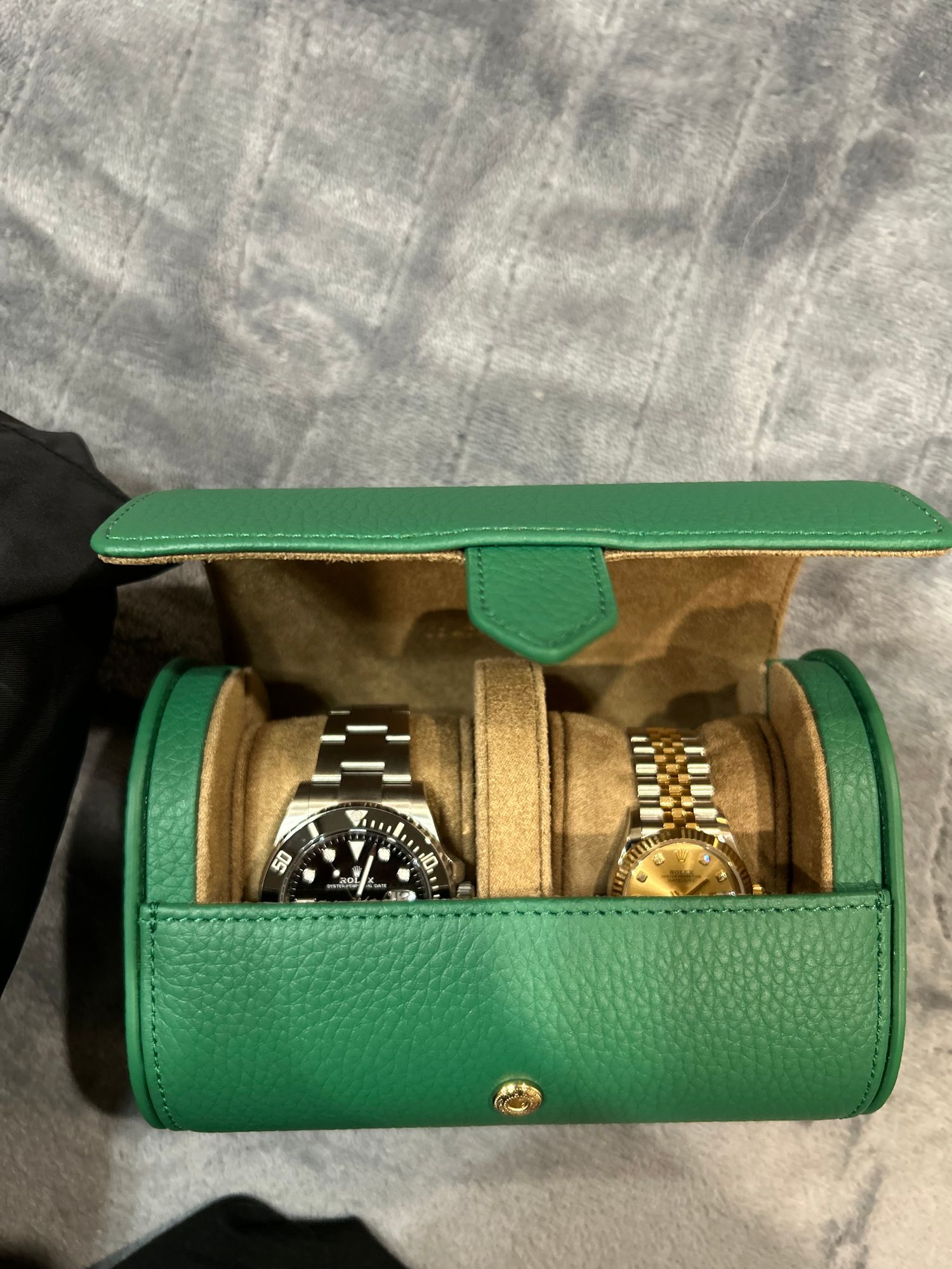 Watch Box | Full grain leather, organized accessory display  display picture 2