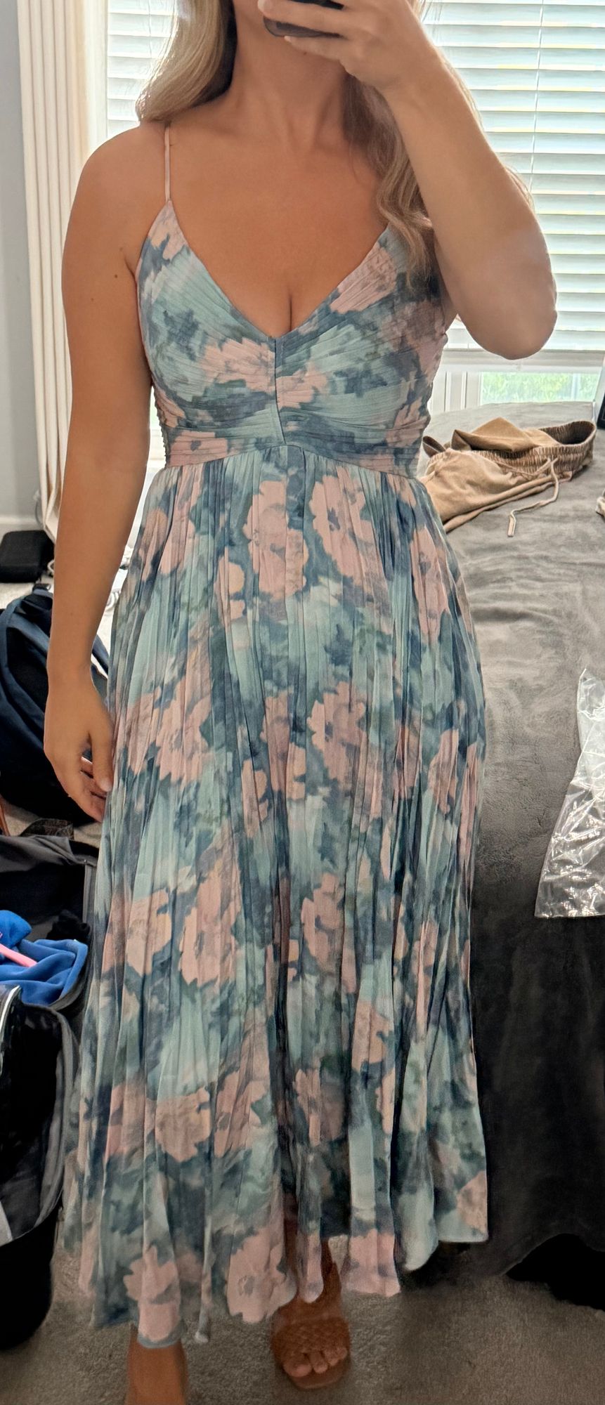astr the label maeve floral midi dress Maeve Pleated Midi Dress: Floral Midi Dress, Sundress, Plisse Dress, Blue  Midi, Green Midi, Summer Dress